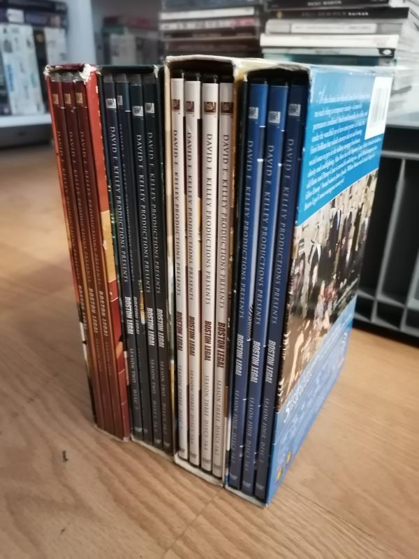 BOSTON LEGAL - SEASON (1+2+3+4) 24 DISCS - 2004 USA BASIM - DVD- TÜRKÇE SEÇENEK YOKTUR ( 1. BÖLGE )