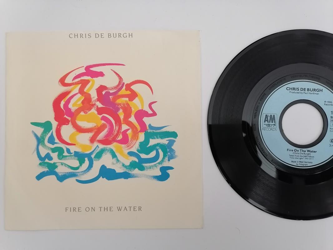 CHRIS DE BURGH - FIRE ON THE WATER  - 1986 ALMANYA  BASIM 45 LİK PLAK