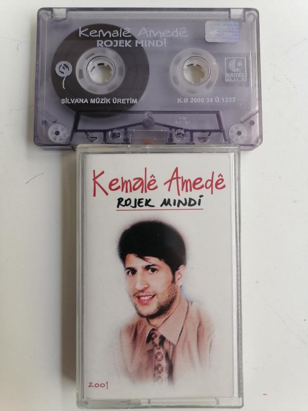KEMALE AMEDE - ROJEK MINDİ - 2000  TÜRKİYE  BASIM  KASET ALBÜM ( KÜRTÇE KASET ALBÜM )