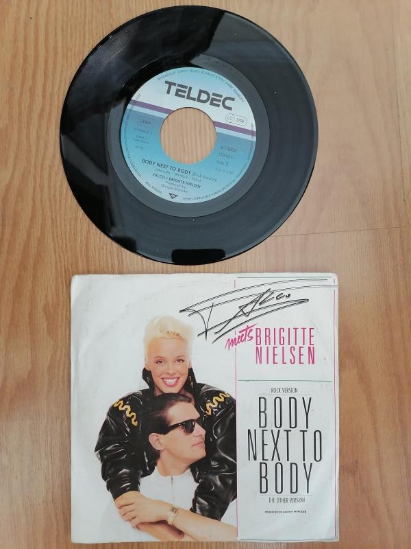 FALCO meets BRIGITTE NIELSEN   - 1987 ALMANYA BASIM  45 LİK  PLAK