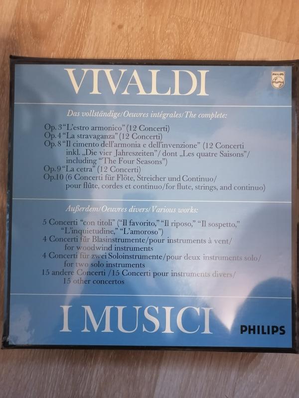 VIVALDI - I MUSICI - 1974 HOLLANDA  BASIM - 18 LP LİK BOX SET AÇILMAMIŞ AMBALAJINDA