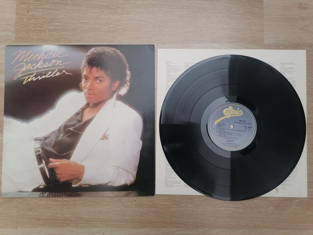 MICHAEL JACKSON - THRILLER - 1982 İNGİLTERE BASIM LP ALBÜM - 33 LÜK PLAK