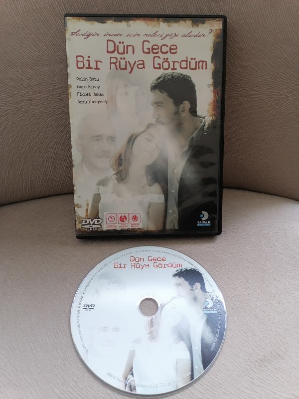 DÜN GECE BİR RÜYA GÖRDÜM  - Bir Ulaş Ak Filmi 117 DAKİKA - DVD Film