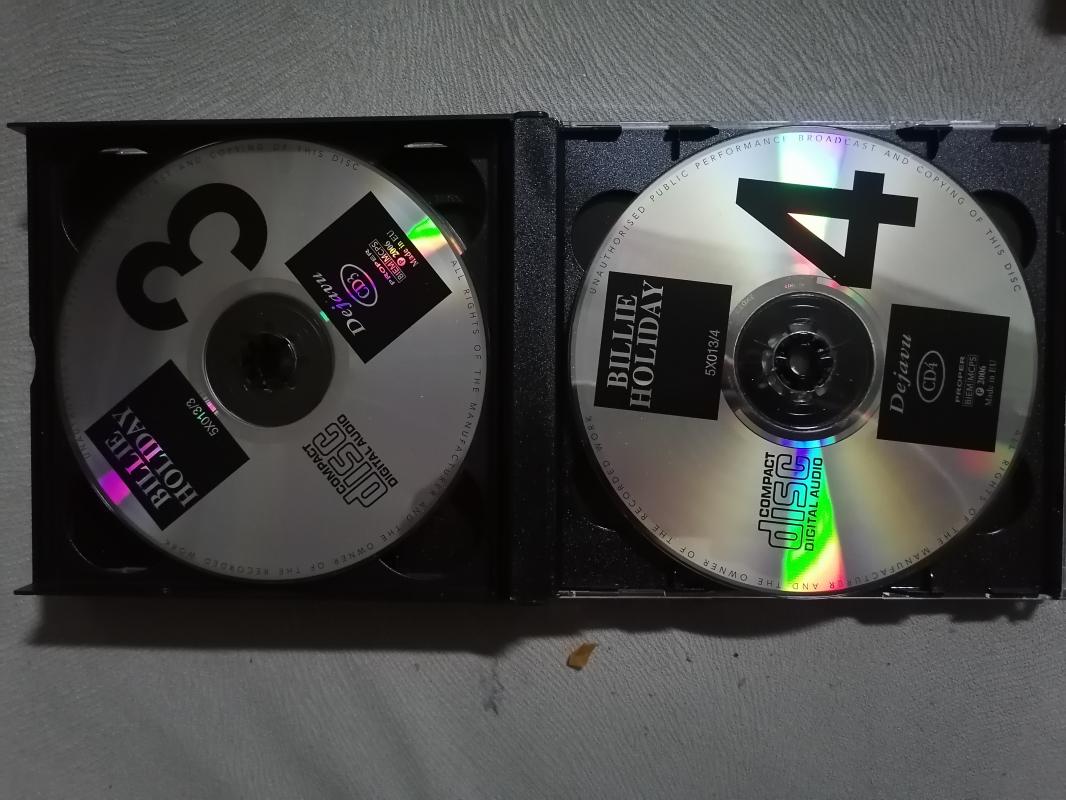 BILLIE HOLIDAY  - 4 CD + 1 DVD Dejavu Definitive Gold Box Set - 2006 İtalya Basım