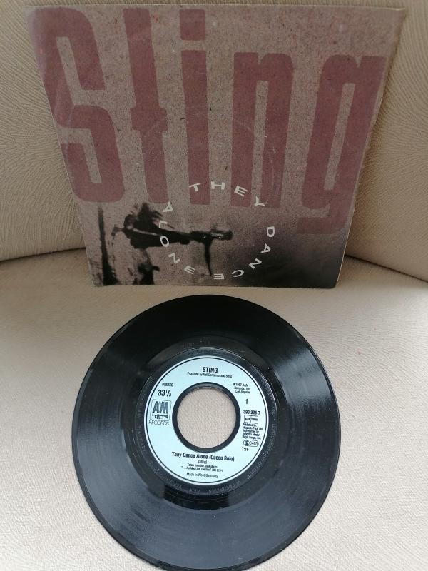 STING - THEY DANCE ALONE - 1988 Almanya Basım 45 LİK PLAK