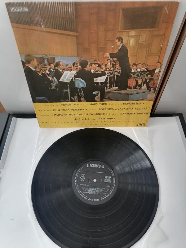 Miniaturi Simfonice - Romanya 1984 Basım 33 lük LP Plak ( Mozart’ın Türk Marşı Bu Albümde )