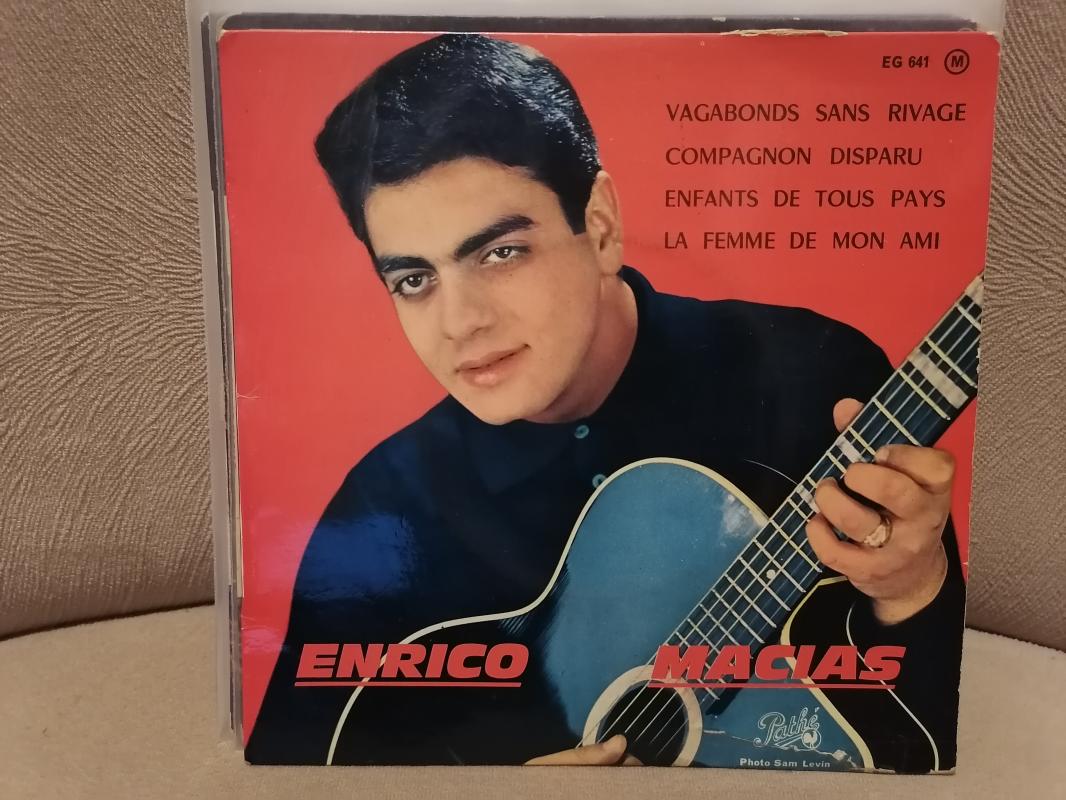 ENRICO MACIAS-VAGABONDS SANS RIVAGE/LA FEMME MON AMI(ARKADAŞIMIN AŞKISIN)- FRANSA BASIM EP PLAK 