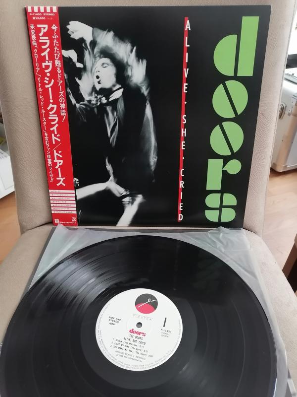 THE DOORS - Alive , She Cried 1983 Japonya Basım - 33 lük LP Plak Albüm - Obi’li