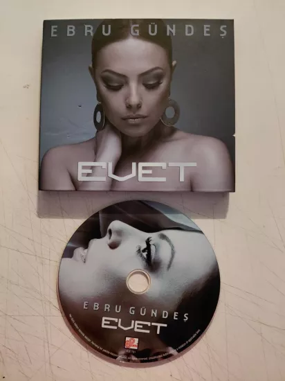 Ebru Gündeş –  Evet  - 2008  Türkiye Basım CD Albüm
