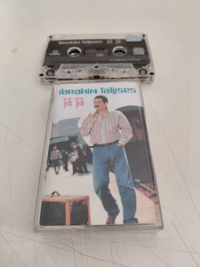 İbrahim Tatlıses -  Tek Tek  -  2003  Türkiye Basım Kaset Albüm