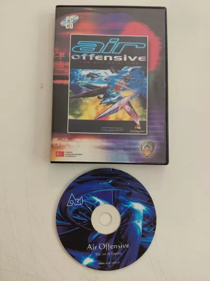 AIR OFFENSİVE THE ART OF FLYING   -  PC  CD-ROM Oyun