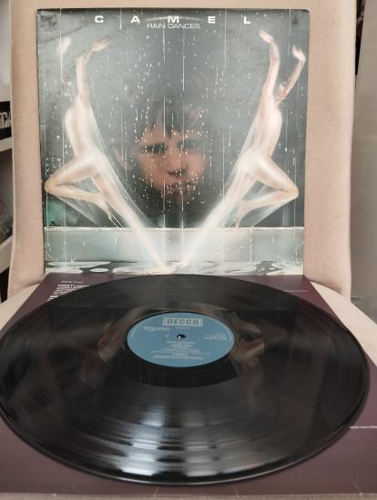 Camel  ‎–  Rain Dances -  1977 İngiltere Basım 33 lük Plak - Lp Albüm