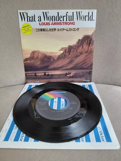 Louis Armstrong – What A Wonderful World - 1983 Japonya  Basım 45lik Plak