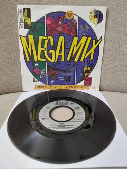 SNAP   –  Mega Mix  -  1991  Almanya Basım  45’lik  Plak