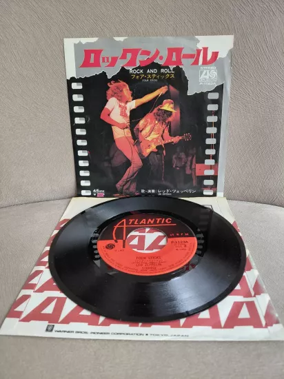 Led Zeppelin – Rock And Roll / Four Sticks - 1976 Japonya  Basım 45lik Plak