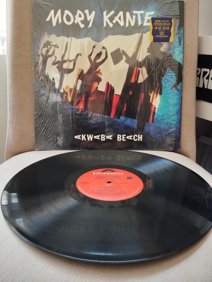 Mory Kante  ‎–  Akwaba Beach - 1987  Amerika Basım 33lük LP Albüm