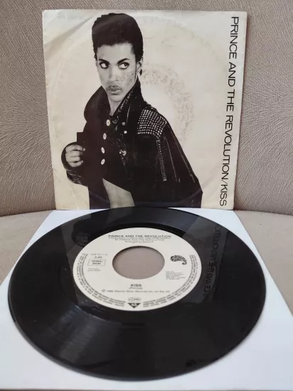 PRINCE  And The Revolution  –  Kiss  -  1986  Almanya Basım  45’lik  Plak