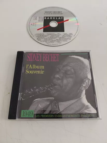 Sidney Bechet – L’Album Souvenir. 1949 Les Premiers Enregistrements Parisiens – 1989  Fransa Basım - CD Albüm