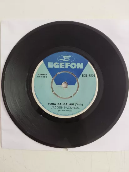 Jacoup Pacqyeuz – Tuna Dalgaları / Comparsita - 1968 Türkiye Basım 45’lik Plak