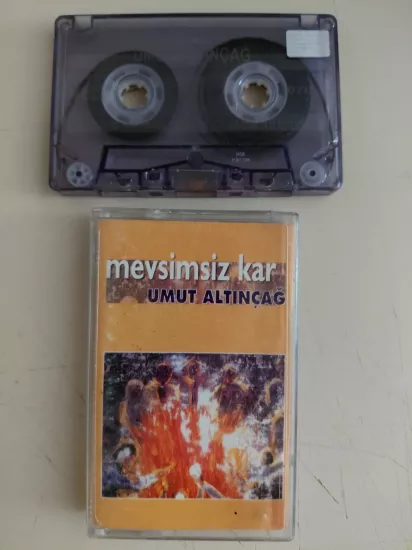 Umut Altınçağ  –  Mevsimsiz Kar  - 2001  Türkiye Basım Kaset Albüm