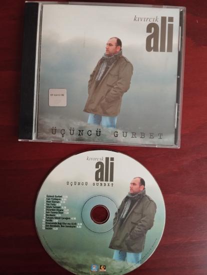 Kıvırcık Ali – Üçüncü Gurbet  - 2004 Türkiye  Basım  2. El CD Albüm