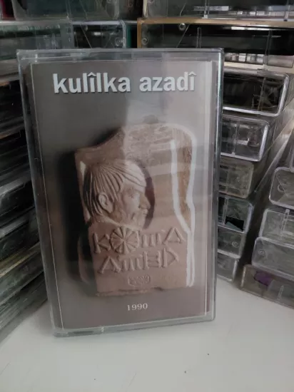KOMA AMED - Kulilka Azadi -  Türkiye  Basım Kaset Albüm /Açılmamış Ambalajlı (Kürtçe)