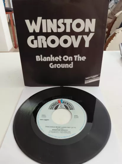 Winston Groovy ‎– Blanket On The Ground - 1987  Hollanda Basım 45 lik Plak