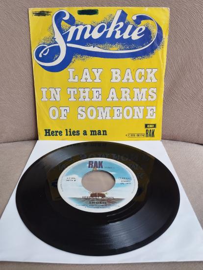 SMOKIE  – Lay Back In The Arms Of Someone - 1983 İngiltere Basım 45lik Plak