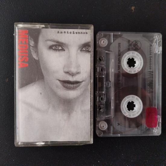 Annie Lennox ‎– Medusa  –    1995 Türkiye Basım  Kaset