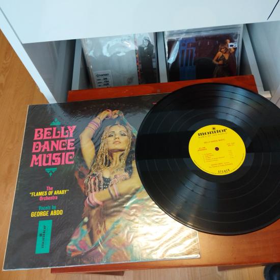 George Abdo And His ’’Flames Of Araby’’ Orchestra – Belly Dance Music -    1975  Amerika Dönem Basım Albüm - 33 lük LP Plak