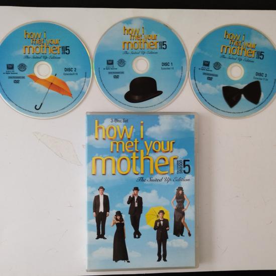 How I Met Your Mother: Season 5 - 2. El  3X DVD-1. BÖLGE-Türkçe dil seçeneği yoktur