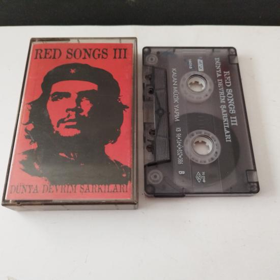 Dünya Devrim Şarkıları / Red Songs III - 1996 Türkiye Basım 2. El Kaset