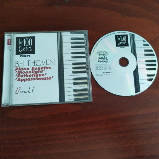 Beethoven*, Brendel* – Sonates ’’Clair de Lune’’ - ’’Pathétique’’ - ’’Appassionata’’ - 2002 Almanya Basım -  2. El CD Albüm