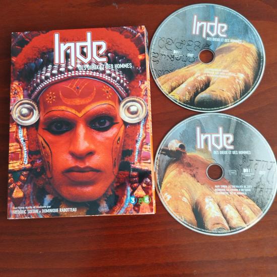 Inde, des dieux et des hommes -  Coffret  2 X DVD- Belgesel