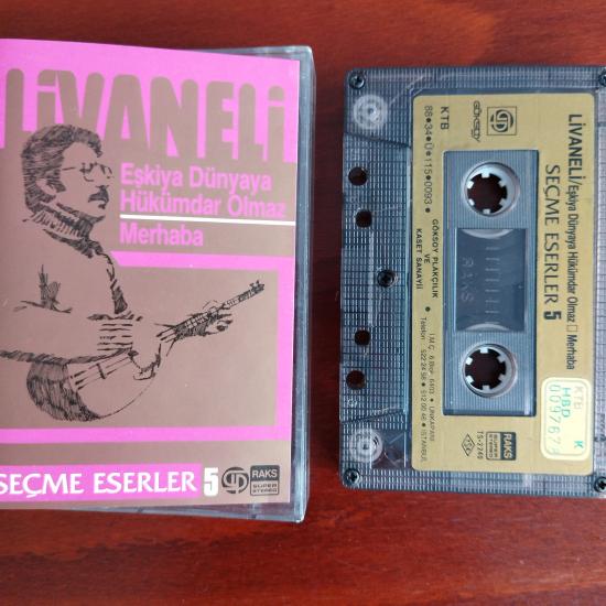 Livaneli Seçme Eserler 5 / Eşkiya Dünyaya Hükümdar Olmaz - 1988 Türkiye Basım 2. El Kaset