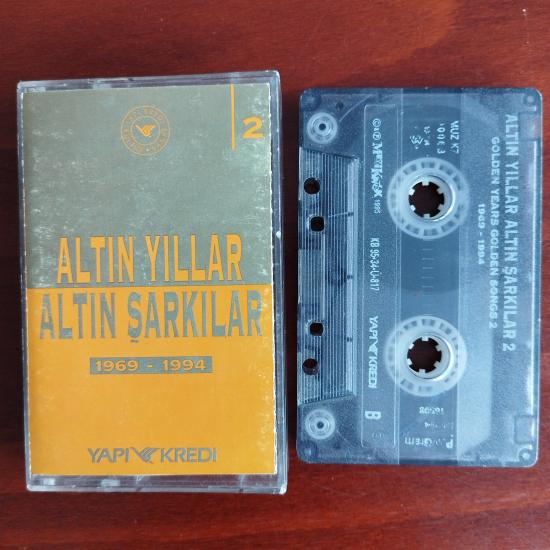 Altın Yıllar Altın Şarkılar (1969-1994) - 1995 Türkiye Basım - Yapı kredi Yayınları - 2. El Kaset
