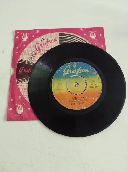 Zeki Müren –  Gardiyan / Yalnızım Yalnız  - 1965 Türkiye  Basım 45lik Plak