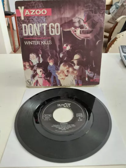 YAZOO -  Don’t Go -  1982 Fransa Basım 45lik Plak