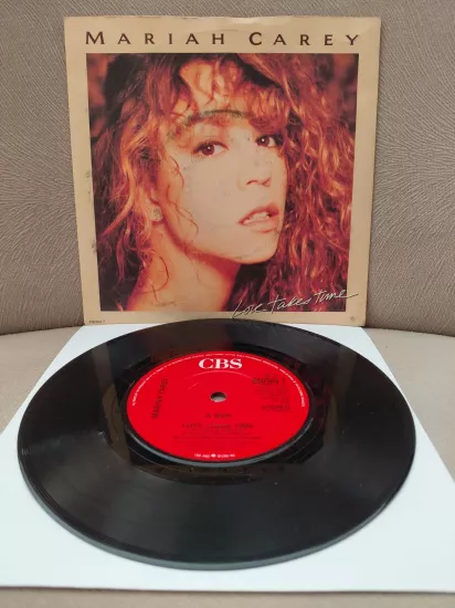 Mariah Carey   –  Love Takes Time -  1990  İngiltere Basım 45’lik  Plak