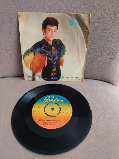 Zeki Müren – Yıldızların Altında / Ayşe - 1962 Türkiye Basım 45 lik Plak