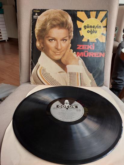 Zeki Müren - Güneşin Oğlu - 1976 Türkiye Basım 33 Lük LP Plak