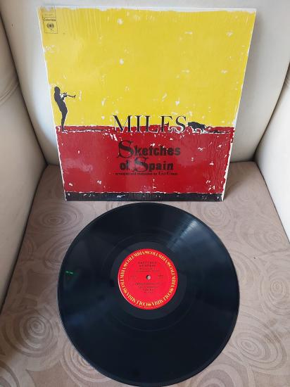 Miles Davis – Sketches Of Spain ( Rodrigo nun Gitar Konçertosu)1974 USA Basım Albüm-33 lük LP Plak