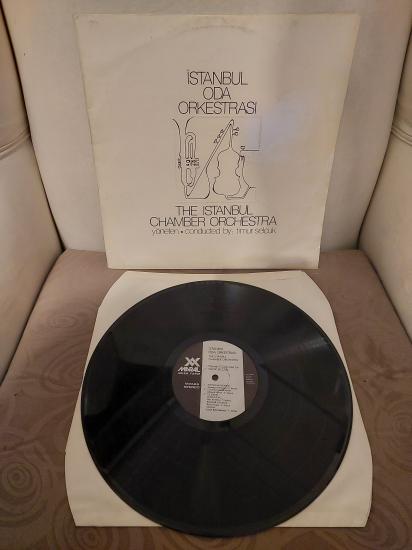 İstanbul Oda Orkestrası Yöneten Timur Selçuk - 1979 Türkiye Basım LP Plak