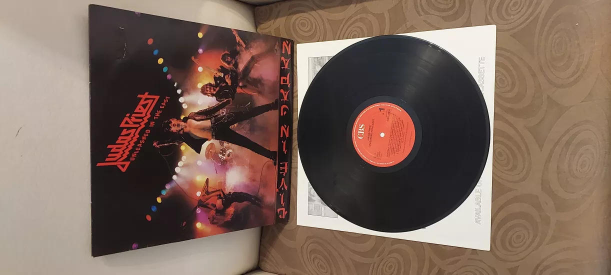 Judas Priest – Unleashed In The East (Live In Japan) - 1979 Hollanda Basım  LP Albüm Plak