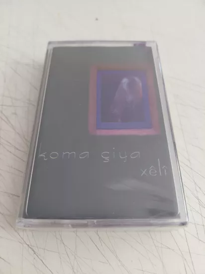 Koma Çiya -  Xeli  -  Türkiye  Basım Kaset Albüm /Açılmamış Ambalajlı (Kürtçe)