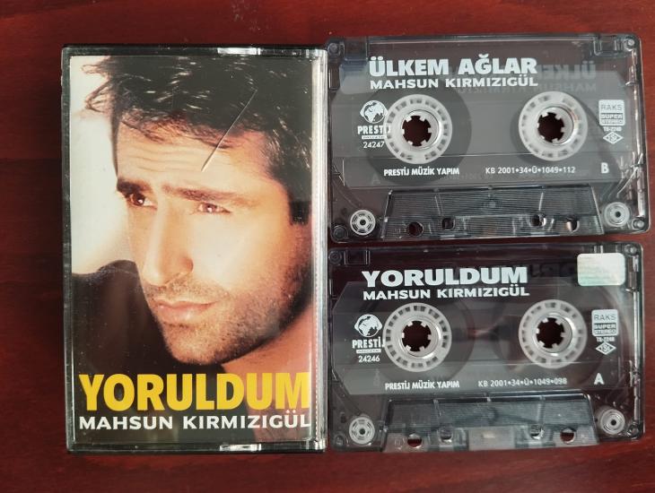 Mahsun Kırmızıgül – Yoruldum / Ülkem Ağlar -  2001 Türkiye Basım 2x Kaset Albüm