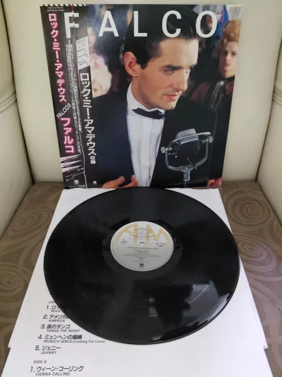 FALCO   –  Falco 3  - 1981  Japonya  Basım 33 lük  LP Plak - Çift Obili
