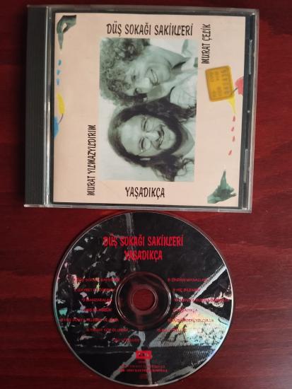 Düş Sokağı Sakinleri – Yaşadıkça  - 1997 Türkiye  Basım  2. El CD Albüm
