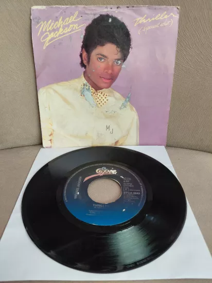 MICHAEL JACKSON -  Thriller  -  1983 Hollanda Basım  45lik Plak