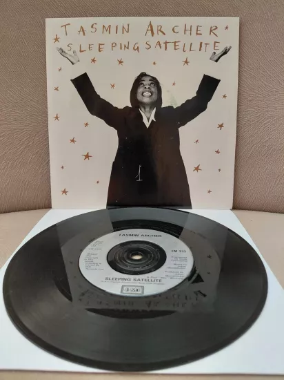 Tasmin Archer  – Sleeping Satellite  -  1992  İngiltere Basım 45’lik  Plak